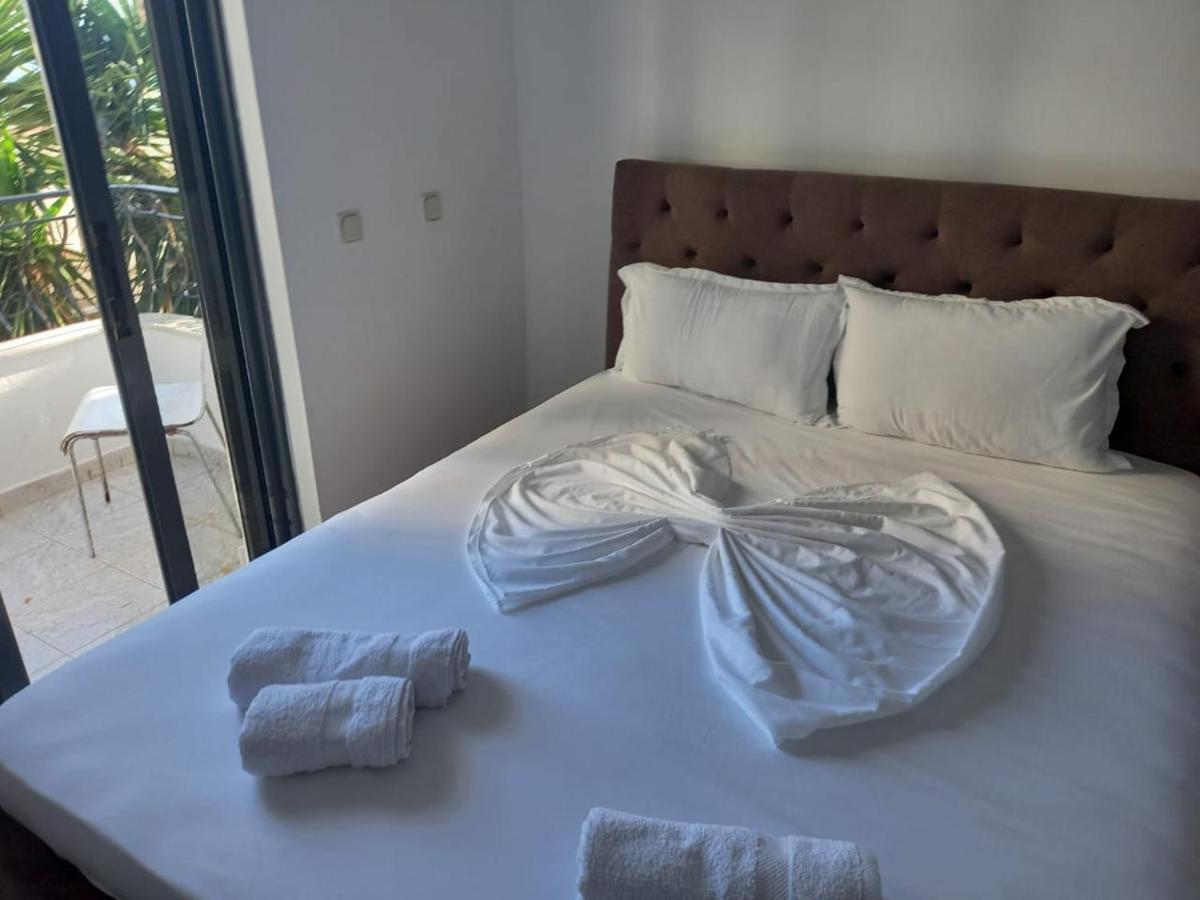 ساراندا Sunset Aparthotel المظهر الخارجي الصورة