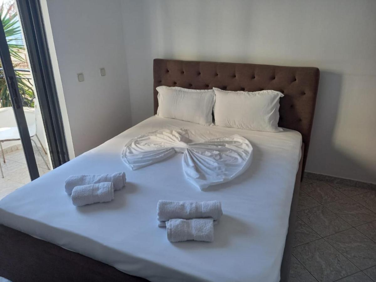 ساراندا Sunset Aparthotel المظهر الخارجي الصورة